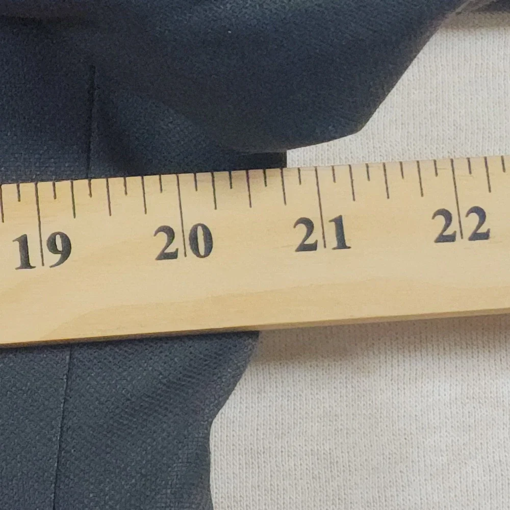 Jos A Bank Mens 41R Charcoal Gray 100 Wool Blazer Two Button Sport Coat Suit